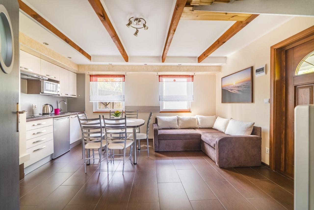 Domki Wiktor - Ostrowo - 700M Od Plazy Karwia Ngoại thất bức ảnh